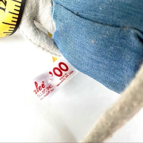 ‘00 ANNALEE Mobilitee Carpenter Handyman Mouse 2000 Hammer Measuring Tape - Picture 8 of 8